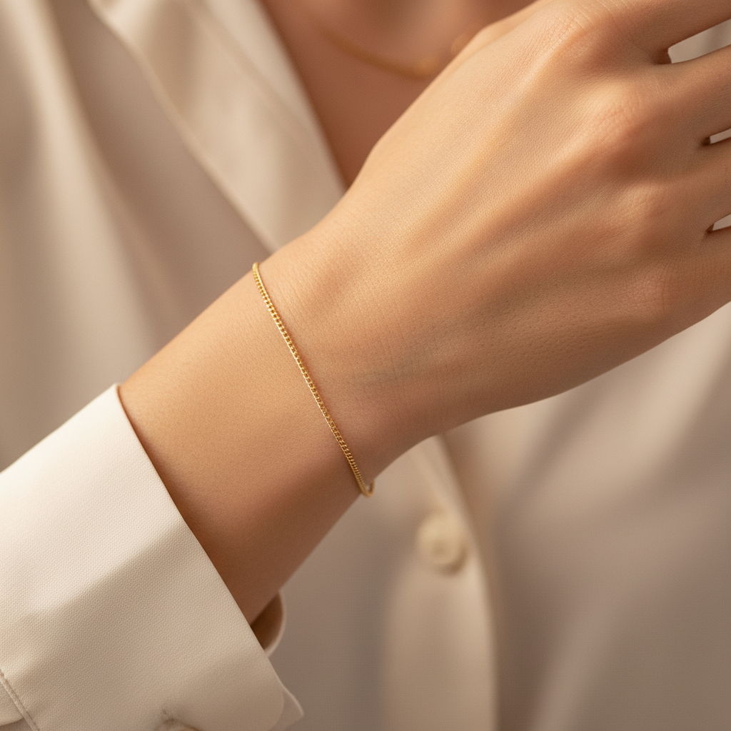 Panzerkette Armband 8 Karat – am Handgelenk